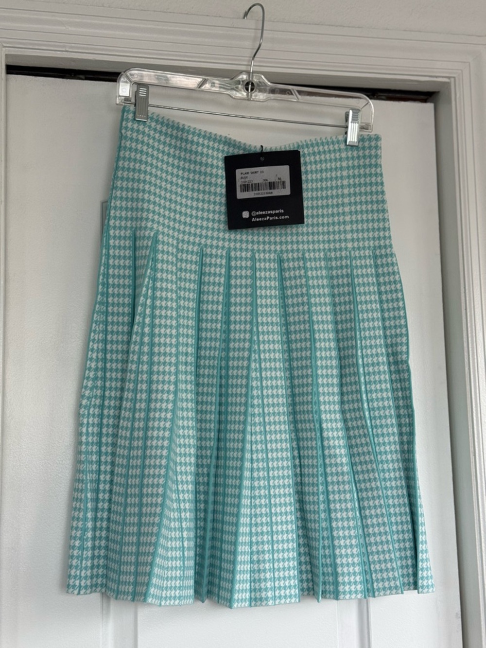 Aleeza Paris Pleated Houndstooth Midi Skirt in Aqua and White